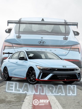 Hyundai Elantra N Plakat w Ramce